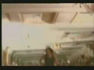 Mapouka serre 在 歐洲 10