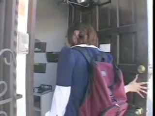 Xxx colegiala inocente cogida x un trabajador-vulgar 拉丁 vixens-inoccent 學院 女學生 他媽的 同