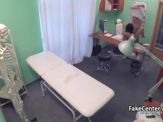 Ýaşlar patient enjoys sikiş saglyk person
