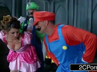 Jerk That Joy Stick: extraordinary Mario Bros Get Busy With Princess Brooklyn Chase