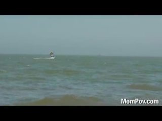 Paffuto strumpet milf a il spiaggia