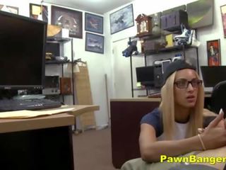 Syrylan amjagaz blondinka femme fatale sucks and fucks