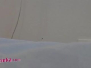 Zuzinka rides sa titi at fucks sa aso estilo