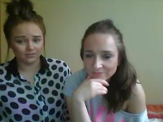 6cam.biz lady wearethebestinthissite flashing pussy on live webcam