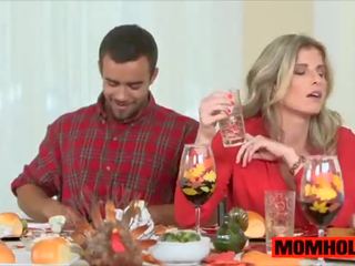 摩洛伊斯兰解放阵线 cory 追 有 饰钉 到 他妈的 为 thanksgivning