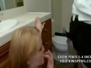 Rassidevaheline seks film koos armas ja ahvatlev blond teismeline diva
