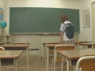 二 youngsters 他妈的 sana anju 紧 孔 在 类