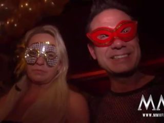 MMV shows glorious Swinger Party