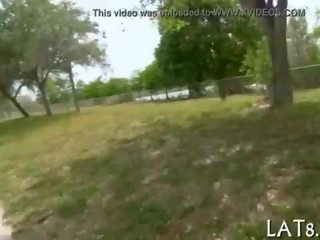 Привабливий latinas отримувати відтрахана