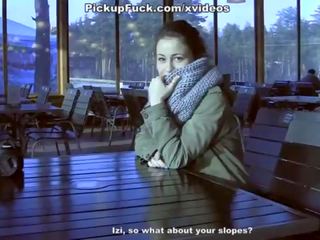 實 面部 為 一 enchanting snowboard seductress 現場 3