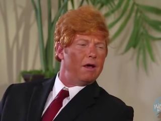 Donald sự đi bộ xxx