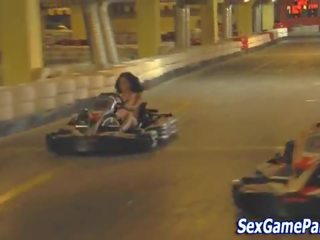 Babes succhiare in adulti film giochi