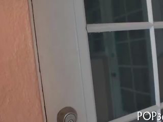法律 年齡 寵兒 護送 享受 一 刺