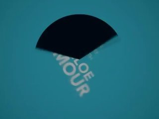 A 日 ととも​​に クロエ amour