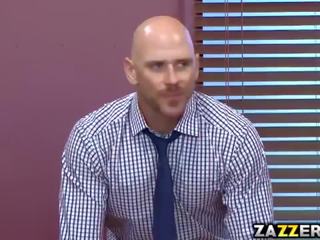 Johnny Sins thick penis suck by his office boss so good