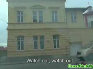 Євро недосвідчена смокче peter для готівка