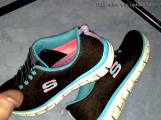 Exceptional Skechers Get Facialed For The Very First Time