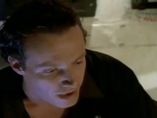 ইন্দ্রি়পরায়ণতাপূর্ণ confessions (1996) s3e14 মধ্যরাত্রি দেখাচ্ছে