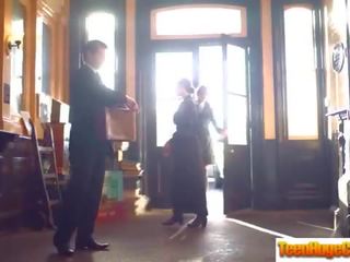 Teenager oversexed mädchen (amirah adara) fickt lange schwer groß schwanz auf kamera video-07