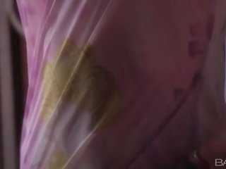 Babes.com - ambers 游戏 - 琥珀色 sym