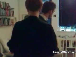 아마추어 두 전시 그들의 관능적 인 포르노를