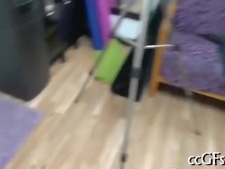 Breasty 法律 年龄 女儿 吸 给 一 骑