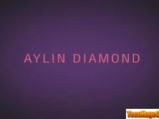 硬 xxx 视频 胶带 同 大 约翰逊 饰钉 敲打 青少年 年轻 女人 (aylin 钻石) vid-09