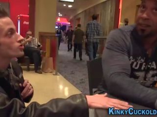 Cuckolder göt gutarmak licked