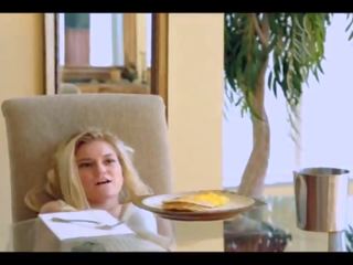 Fantasyhd blondinka ýaşlar sucks and fucks for breakfast