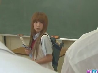 두 소년 씨발 sana 단단한 구멍 에 클래스