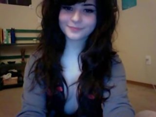 自信的 青少年 從 webcamgirls666.com 節目 她的 boddy