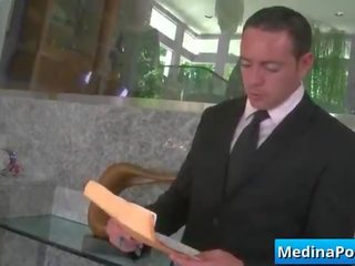 Stupendous 巨乳 秘書 釘 由 她的 老闆 在 該 辦公室 06