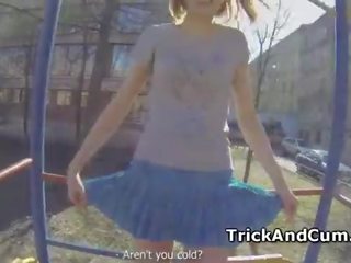 疯狂的 ruslana 有 x 额定 电影 上 间谍 眼镜 户外