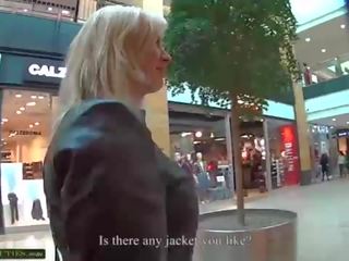 Mall 美眉 - 年轻 好色之徒 年轻 女人 - 年轻 公 脏 夹