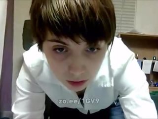 Teen strips off clothes into underwear and then nude on cam for partner