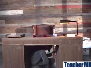 自然 大 奶 老师 (phoenix 玛丽) 硬 baning 在 课堂 clip-25