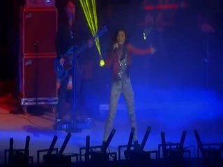 Victoria justice concert y coño provocación fantasías
