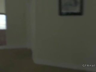 Gözel ýaşlar gets huge gotak into dar asshole