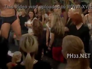 Cheeks sucking shaft in club