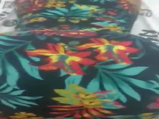 Cunhadinha デ vestido curto levando rola escondida &lpar;marido dela foi プロ バー e ela veio 私に da&rpar;