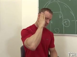 Брутален ученик bonks а дама