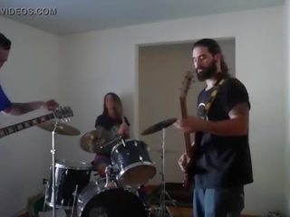 지복 feline drumming 집 jam swell 애무