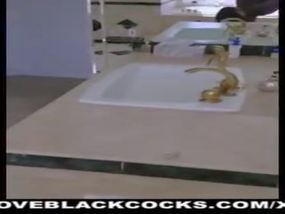 Tlbc - stretta asiatico giovanissima eva yi prende scopata da estranei nero putz