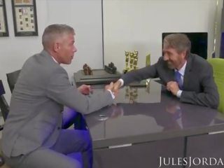 Jules 約旦 - 該 insatiable 艾米莉 willis&colon; 她的 第一 dp