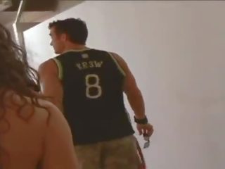 維多利亞 符合 一 男人 和 需要 她的 到 一 旅館 室
