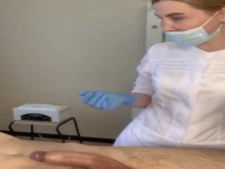 그만큼 사람 의 cums powerfully 권리 에 그만큼 depilation procedure&period; 방법 할 당신 생각 나는 removed 그의 sperm&quest;