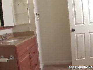 裏側 pawg フッカー サラ カケス 激しく非難 バイ 大きい ペニス plumber