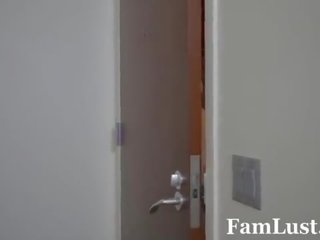 Hiding & чукане с мой step-bro - famlust.com