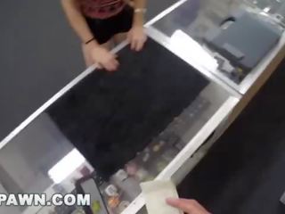 Xxx pawn - miami chonga comes into my pawn shop with a hood göt attitude