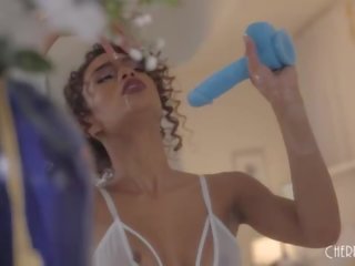 All Natural Ebony beauty Scarlit Scandal Fingers Pussy in Lingerie